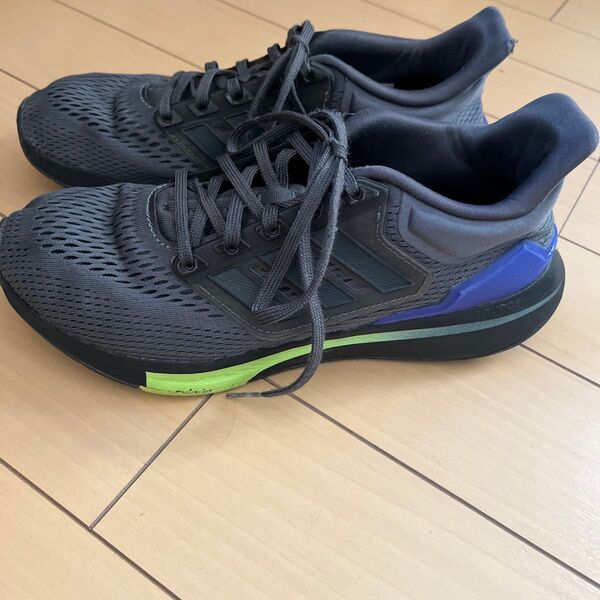 adidasスニーカー アディダススニーカー25.5