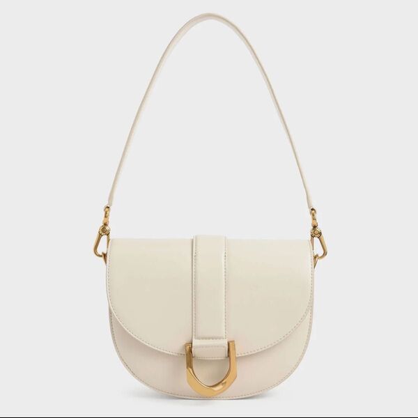 Charles and Keith ガビーヌ サドルバッグ(Cream)
