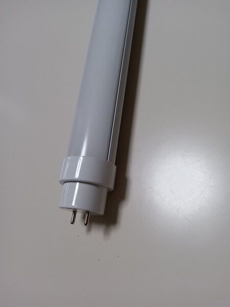 32W形LED直管蛍光灯 15W 830MM 1950LM G13