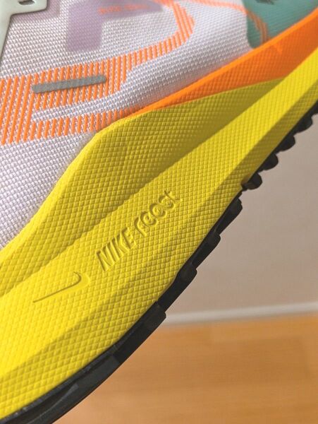 美品レア廃盤 ナイキReact Pegasus Trail4 GTX Barely Grape Total Orange 28cm