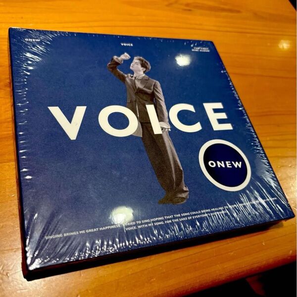 新品未開封 SHINee ONEW VOICE オニュ トレカ