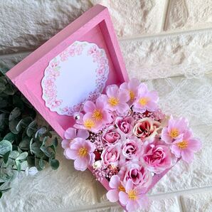 八重桜と薔薇のフラワーボックス 桜のメッセージカード付き 春色ピンク アーティフィシャルフラワーmix