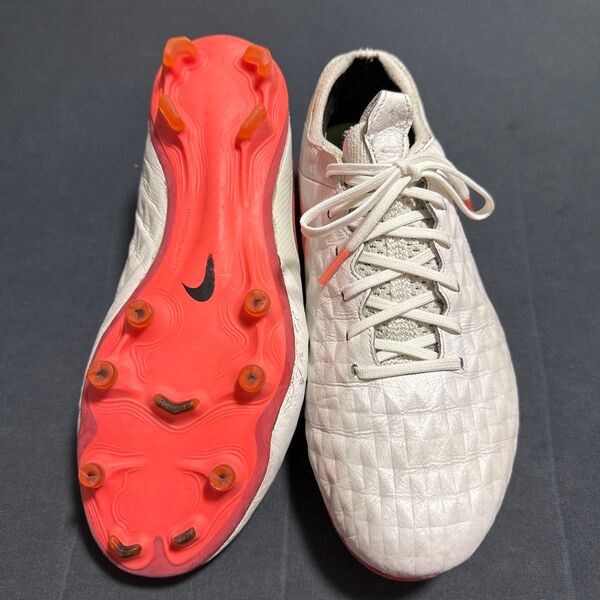 NIKE ティエンポレジェンド8 FG 26cm 264