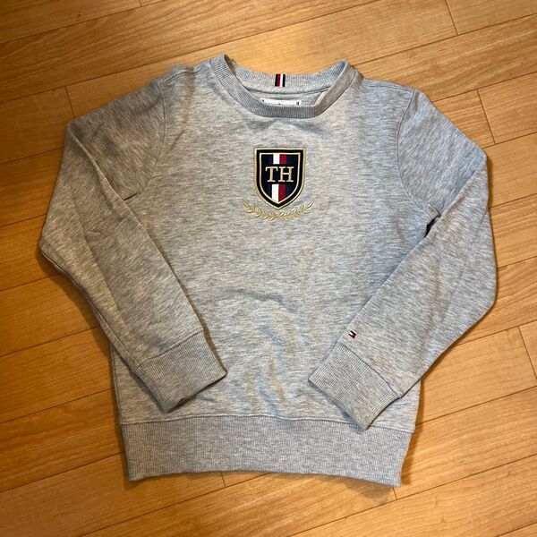 Tommy Hilfiger トミーヒルフィガートレーナー 128cm