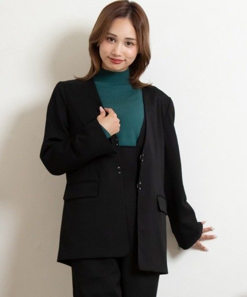 attiree ヘリンボーンノーカラージャケット ブラック通勤 セレモニー 美品 カジュアル アウター 羽織 長袖 ブラック