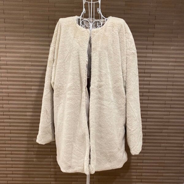 ベージュフェイクファージャケット★新品タグ付き★フリーサイズ