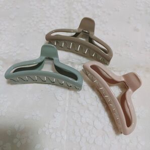 くすみカラー ヘアクリップ3個