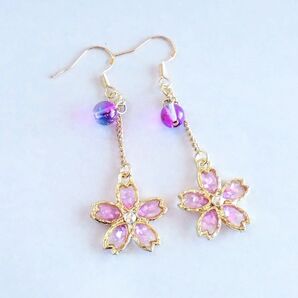 夕闇の桜*揺れピアス(オーロラストーン)