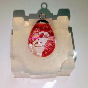 レジンアート作品 巳年(シロヘビ)