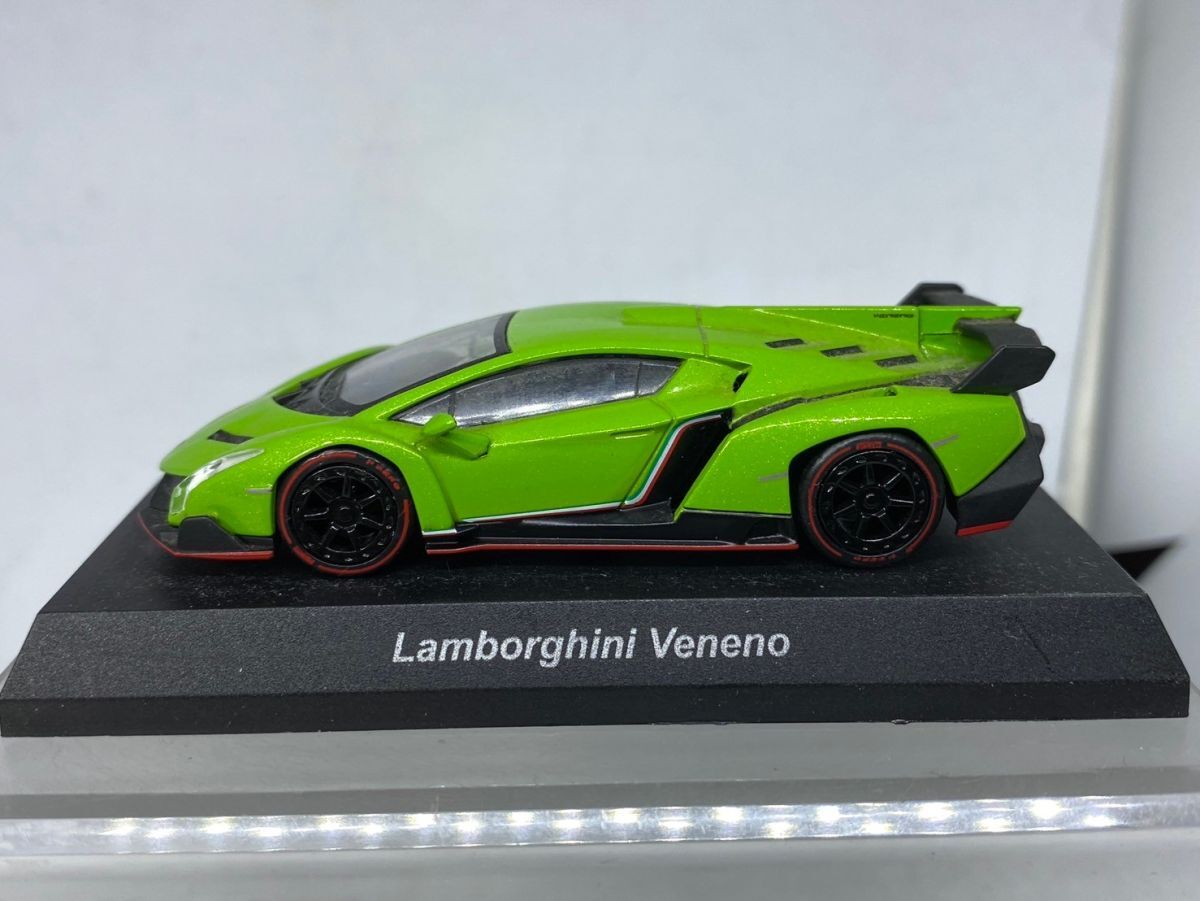 Yahoo!オークション -「ランボルギーニ・ヴェネーノ」(京商 Yahoo!オークション -「ランボルギーニ・ヴェネーノ」(京商