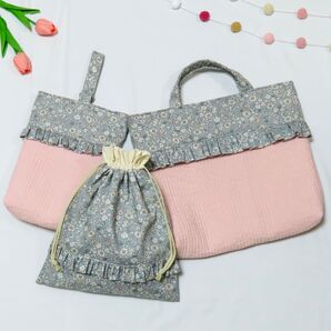 上品可愛い花柄フリルつきヌビレッスンバッグ上履き入れお着替え袋3点セット 入園入学セット☆グレー×ピンク