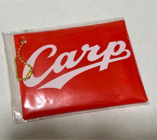 広島東洋カープ フラットパスケース Carpロゴ ビニールの簡単なタイプです。※カード収納部分のサイズは写真5でご確認ください。