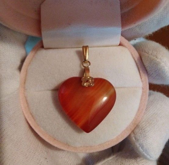 ネックレストップ