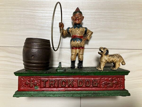 レトロ貯金箱 トリックドッグ サーカス アンティーク ブロカント レトロ アメリカン雑貨 ピエロ 犬