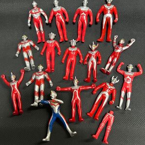 息子の置き土産です。同じもの2体あるものも有りますが、まとめての出品です。