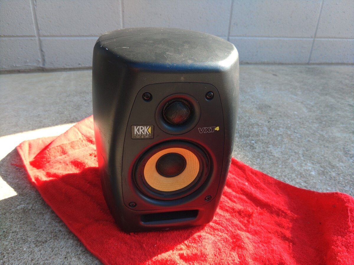 Yahoo!オークション -「krk vxt4」の落札相場・落札価格 Yahoo!オークション -「krk vxt4」の落札相場・落札価格