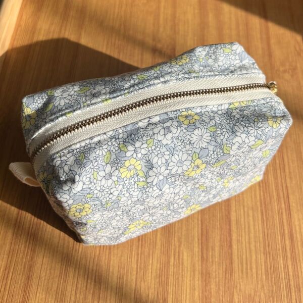 ポーチ ペンケース 小物入れ マルチケース メイクポーチ