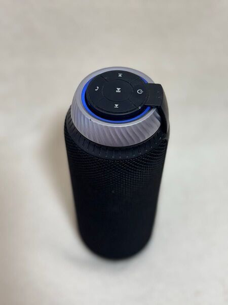 【最終値下げ】Tronsmart T6 Bluetooth ポータブルワイヤレススピーカーUSB充電線付き