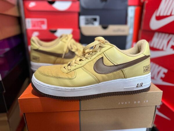 【USED】 NIKE AIR FORCE 1 LOW "NYC GOLD DUST"