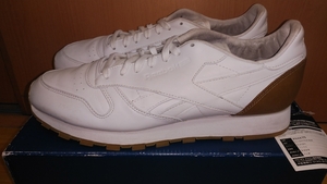 リーボック クラシックレザー×ボーンレイズド Reebok CL LEATHER BXR V66670 29ホワイト白