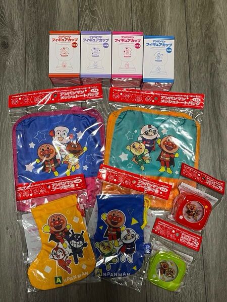 アサヒ飲料 非売品 アンパンマン フィギュアカップ スクエアビニールポーチ 巾着 プラコップ クリスマス トートバッグ