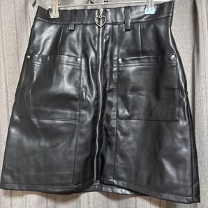レザーミニスカート スカート
