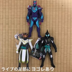 ライダーヒーローシリーズ 仮面ライダーリバイスソフビ 3種セット