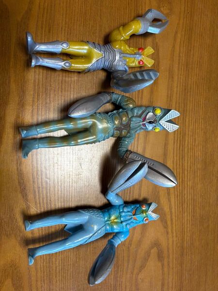 ウルトラマン バルタン星人 ソフビ フィギュア