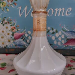 ニッカウヰスキー 特級 鶴 メダルなし1201g ノリタケボトル 古酒 未開栓 ニッカ 白陶器ボトル 鶴 760ml