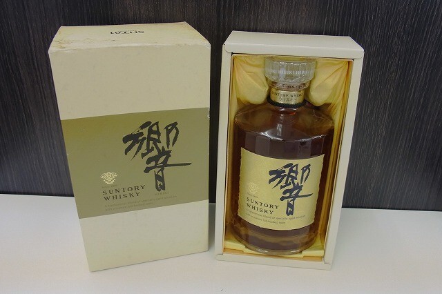 Yahoo!オークション -「響 ゴールドラベル」(アルコール) (飲料