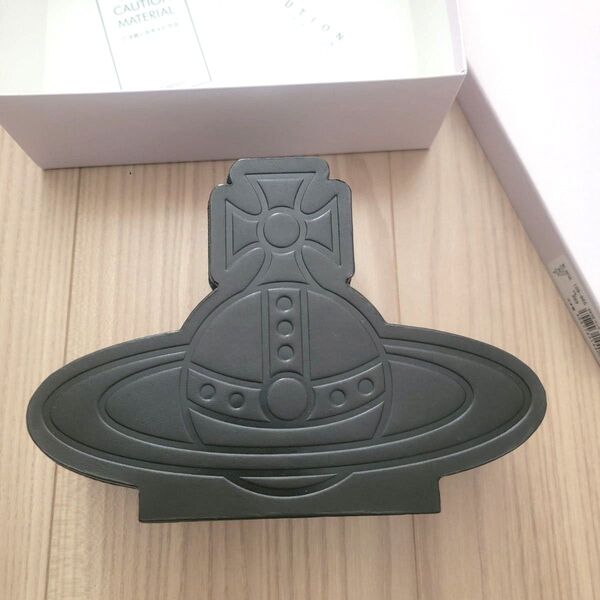 Vivienne Westwood ヴィヴィアンウエストウッド レタースタンド ブラック 新品 箱 タグ 本革 オブジェ 飾り