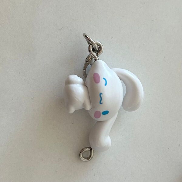 キーホルダー シナモロール サンリオ つまんでつなげてマスコット