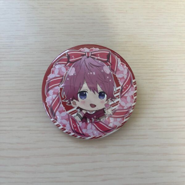 すとぷり 缶バッジ さとみ