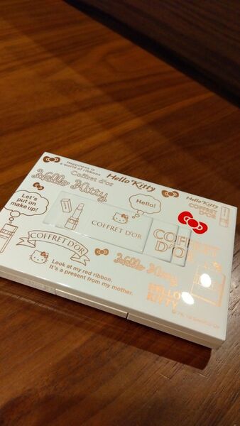 ハローキティ コフレドール ケースのみ ☆新品未使用☆
