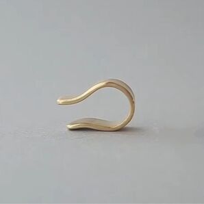 真鍮イヤーカフ Brass ear cuff(アヒル)