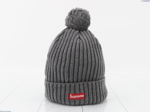 Supreme ポンポン付きニット帽 グレー