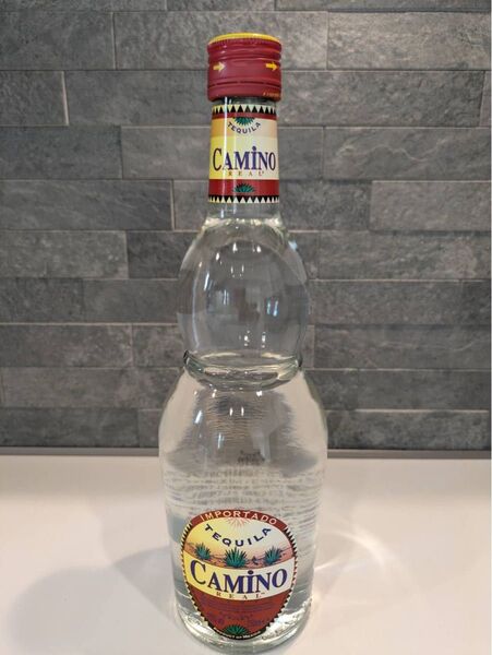 カミノレアル:テキーラ 750ml
