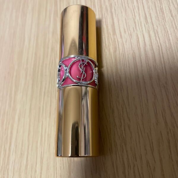 イヴ・サンローラン YSL ルージュ ヴォリュプテ シャイン NO 6 LAURENT SAINT YVES