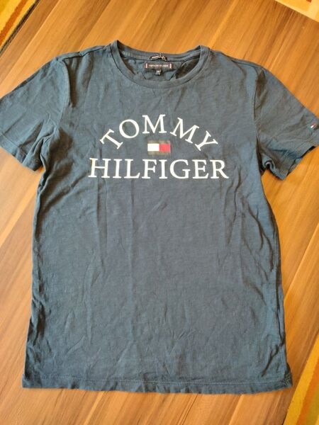 トミーヒルフィガー 半袖Tシャツ