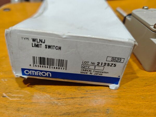 OMRON WNLJ リミットスイッチ