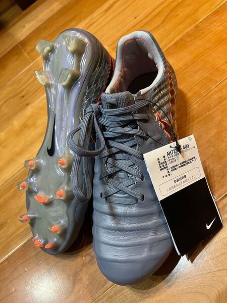 新品 ナイキ Nike ティエンポレジェンド7エリートFG 23.5センチ NIKE