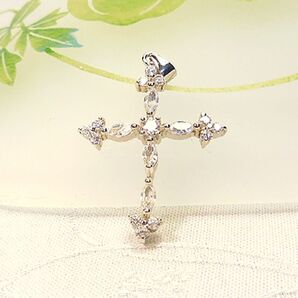 【新品】クロス十字架をモチーフ ネックレス トップ レディース シルバー925