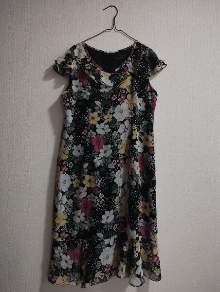 レトロ 花柄 ロングワンピース ノースリーブ ワンピース