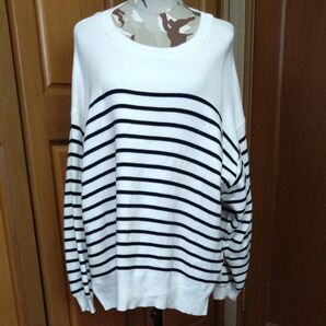 Live in comfortニットとパーカー、パンツコーディネートセット