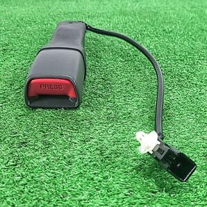 2818DL3】ムーブコンテ L575S/L585S ピクシス シートベルト キャッチ バックル パワーシート装着車 動作確認OK