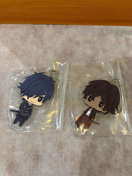 刀剣乱舞 大倶利伽羅 燭台切光忠 アクリルキーホルダー