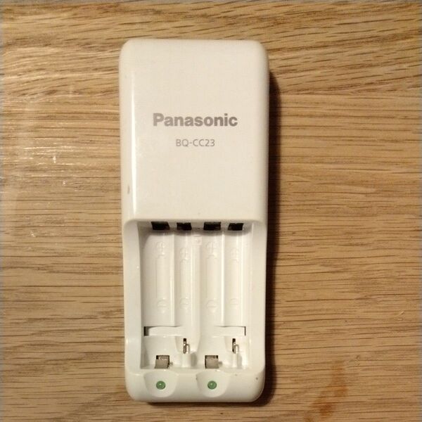 Panasonic 急速充電器 BQ-CC23