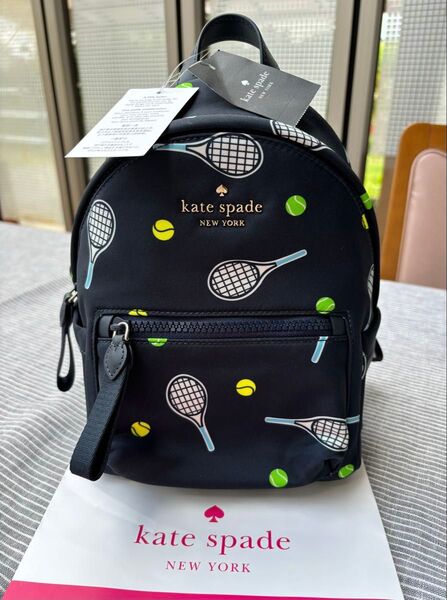 新品 ケイトスペード テニスラケット リュック