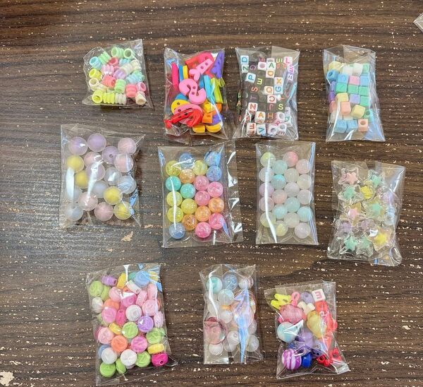 デコパーツ ビーズ アソートセット ハンドメイド 2☆同梱可能
