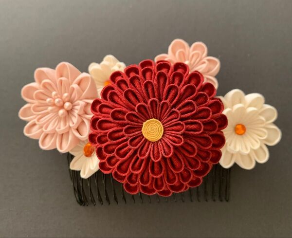 つまみ細工 卒業式 つまみ細工髪飾り 和装 ヘアアクセサリー 卒業式 着物 (赤系)